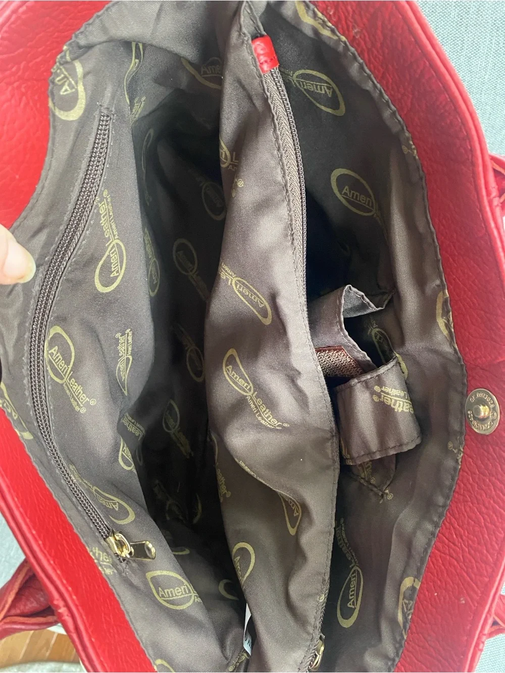 AmeriLeather red & black casual leather tote bag.